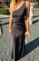 Marriot Black One Shoulder Formal Maxi Dress