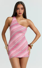 Mini Off-Shoulder Bodycon Dress in Bright Pink